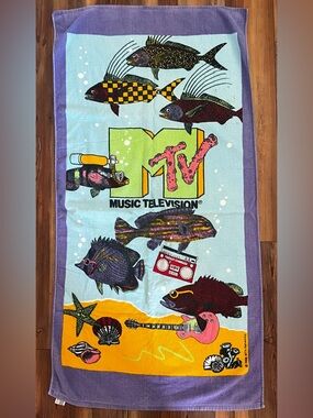 Vintage 1988 MTV Beach Towel Fish with Guitar